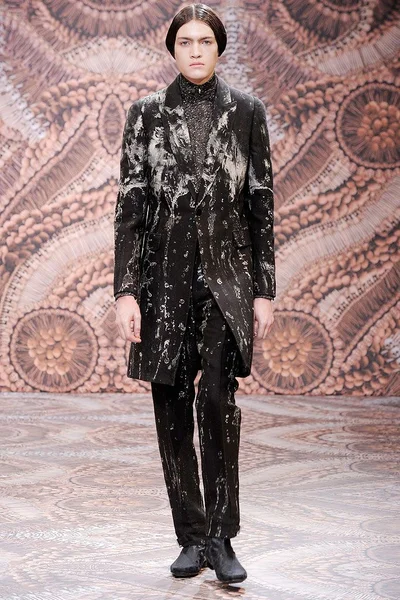 Look 31